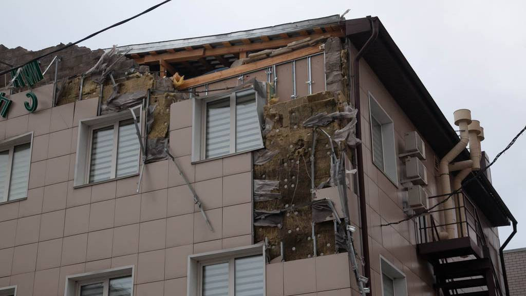 В Алтайском крае создадут реестр домов, пострадавших от урагана Фото №1