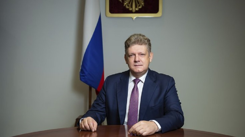 Полпред президента РФ в СФО Анатолий Серышев поздравил сибиряков с Новым годом Фото №1