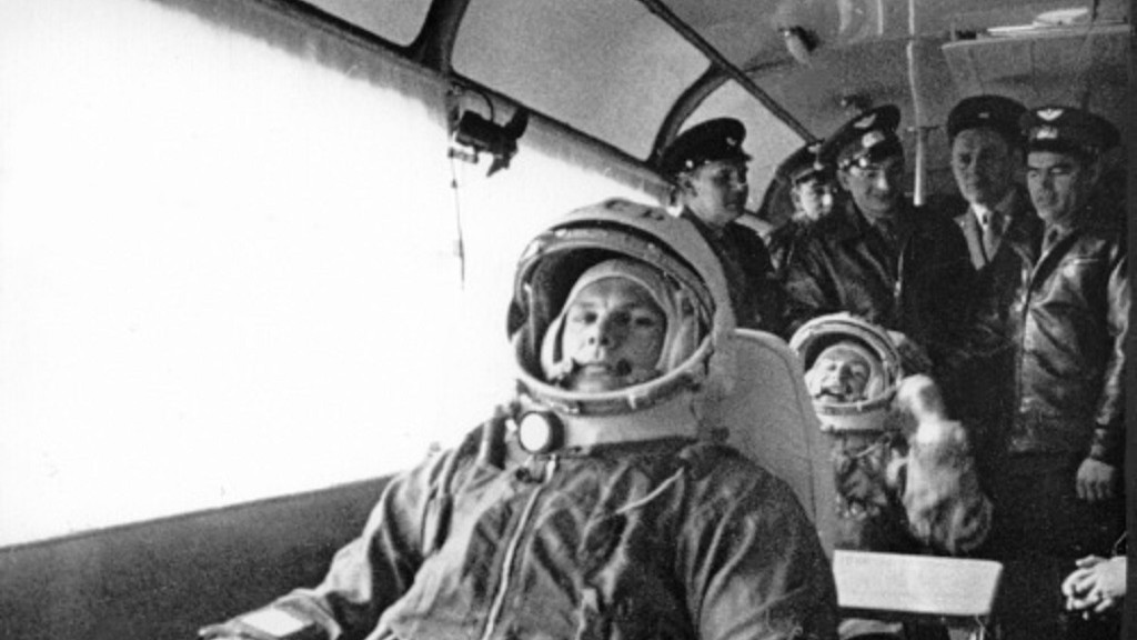 В Алтайском крае покажут уникальные архивные документы о Юрии Гагарине Фото №1