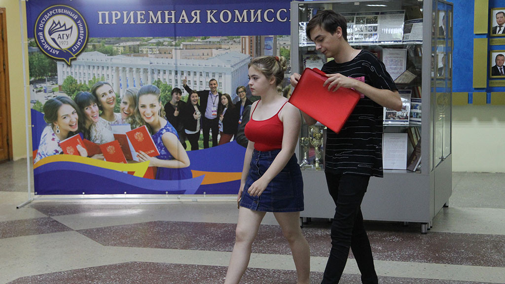 В одном из лагерей Алтайского края пройдет смена для детей ветеранов боевых действий Фото №1