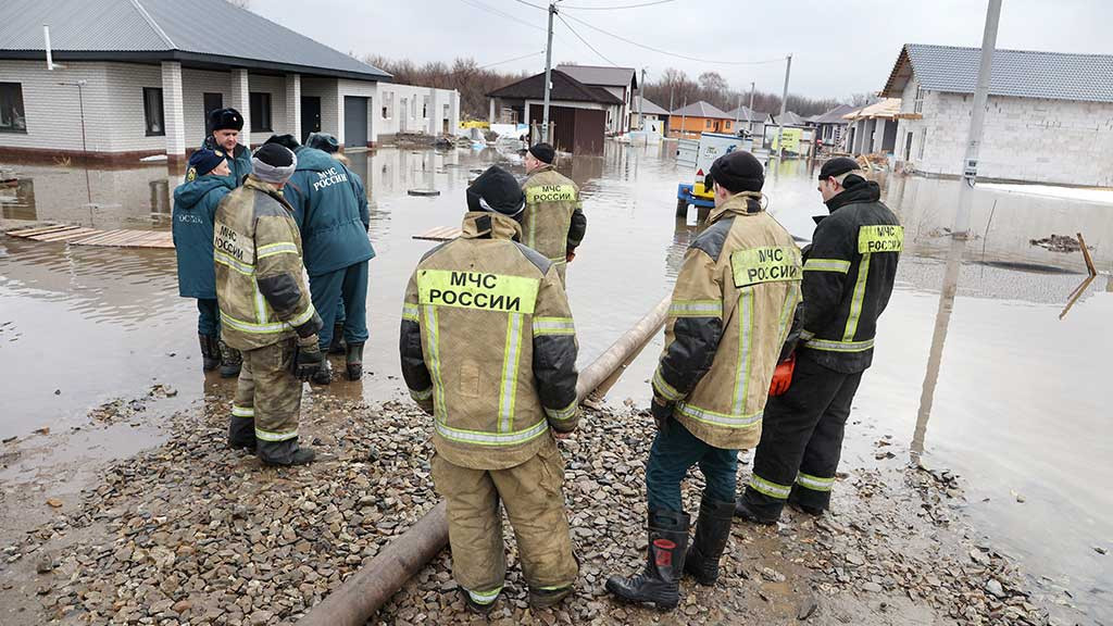 В Алтайском крае снижается уровень воды в Оби Фото №1