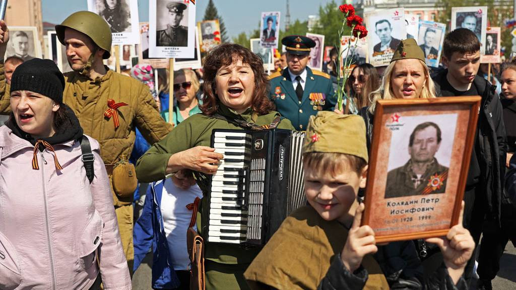 Организаторы «Бессмертного полка» рассказали о новых форматах его проведения в 2024 году Фото №1