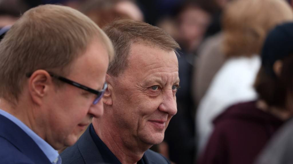 Вячеслав Франк поздравил барнаульцев с Днем машиностроителя Фото №1