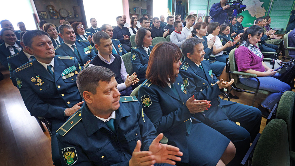 1831 дело об административных правонарушениях возбудила с начала 2024 года Алтайская таможня Фото №2