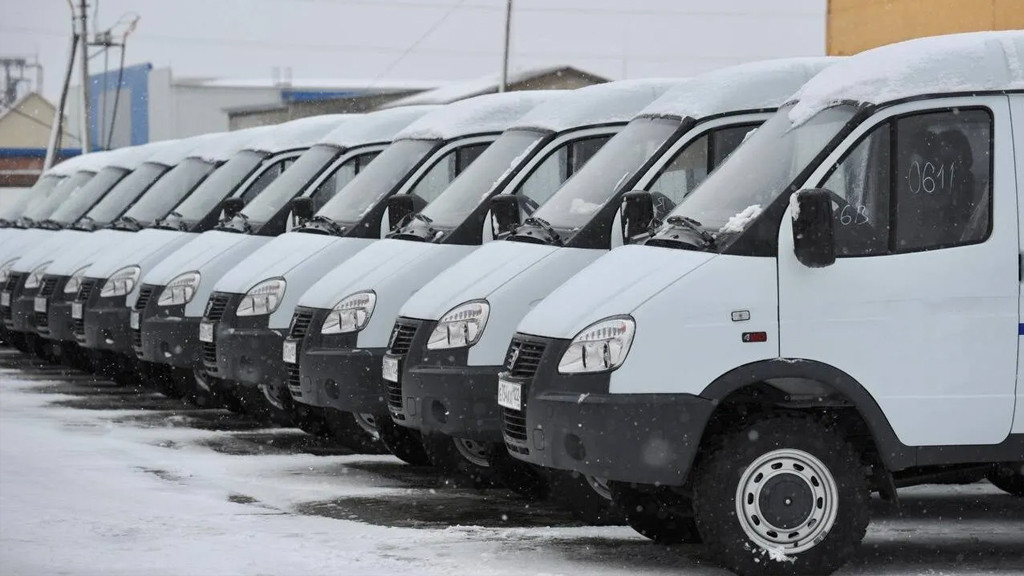 Автопарк энергетиков вырос на 11 новых бригадных автомобилей Фото №2