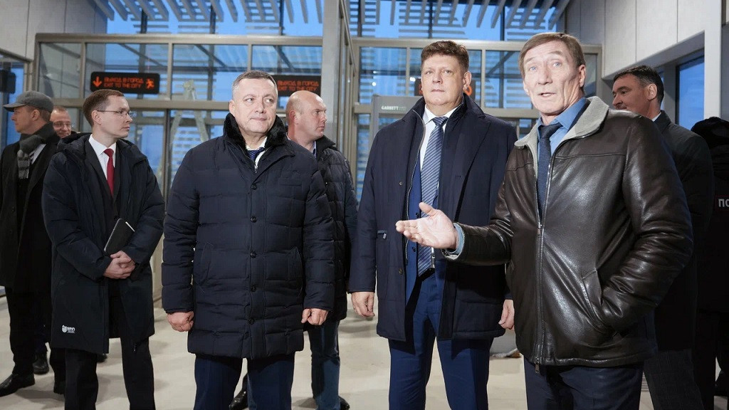 Полпред Президента в СФО отметил важность развития транспортной инфраструктуры Фото №1