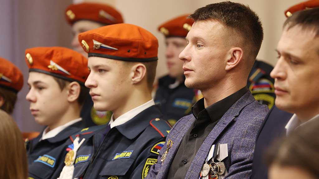 В Барнауле прошла встреча с Героями России Фото №2