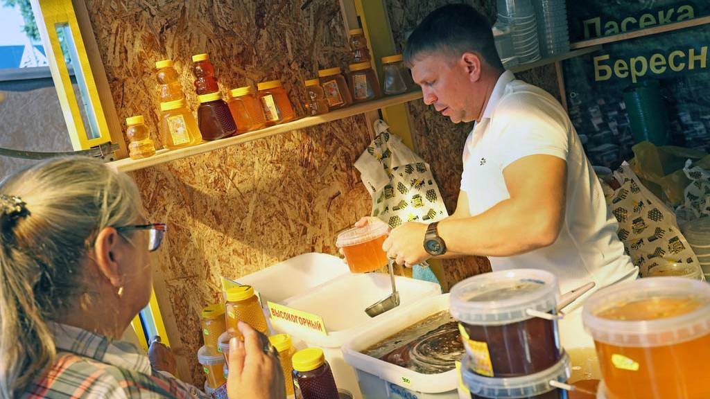 Продукцию алтайских пчеловодов отметили на Международном конкурсе Фото №1