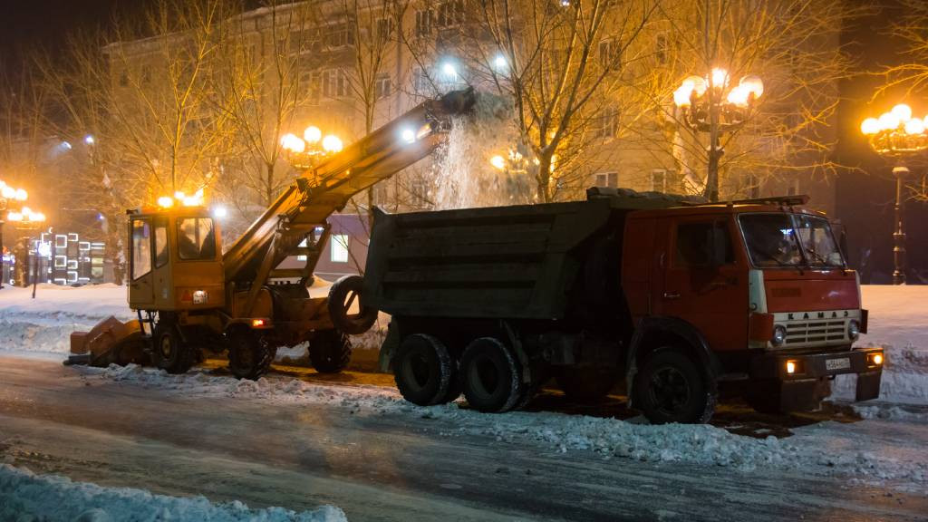 Дорожные службы Барнаула перейдут на усиленный режим работы Фото №1