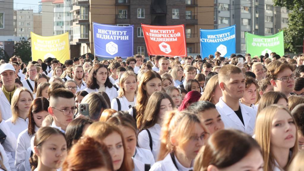 В Алтайском крае возобновит работу Совет молодых врачей Фото №1