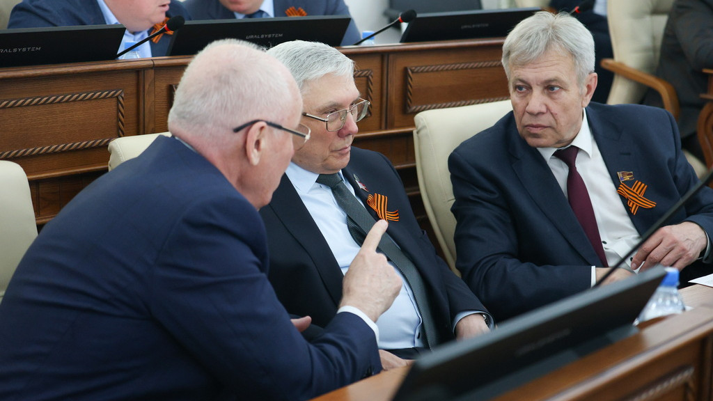 Проблему формальных профосмотров обсудили медики и работодатели Алтайского края Фото №1