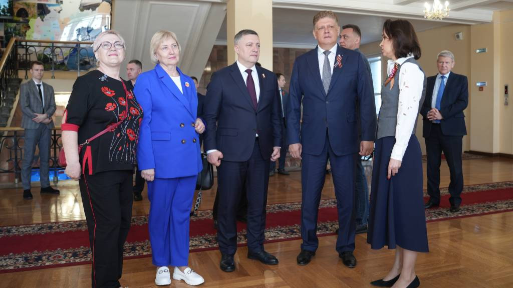 Фото: пресс-служба полпреда Президента РФ в СФО