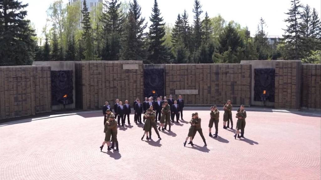 Кадр из видео