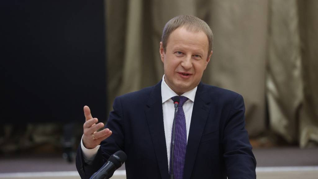 Губернатор Виктор Томенко назвал оптимальную для региона систему организации публичной власти Фото №1