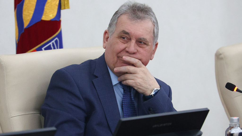11 марта председатель АКЗС Александр Романенко работает в Рубцовске Фото №1