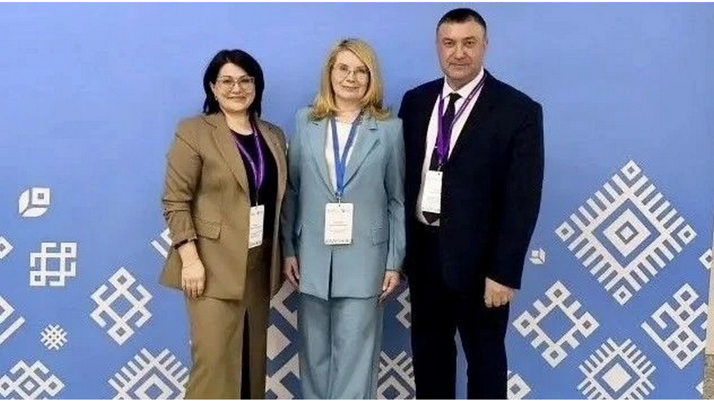Фото отдела по обеспечению деятельности комиссии по делам несовершеннолетних и защите их прав Алтайского края Администрации Губернатора и Правительства Алтайского края