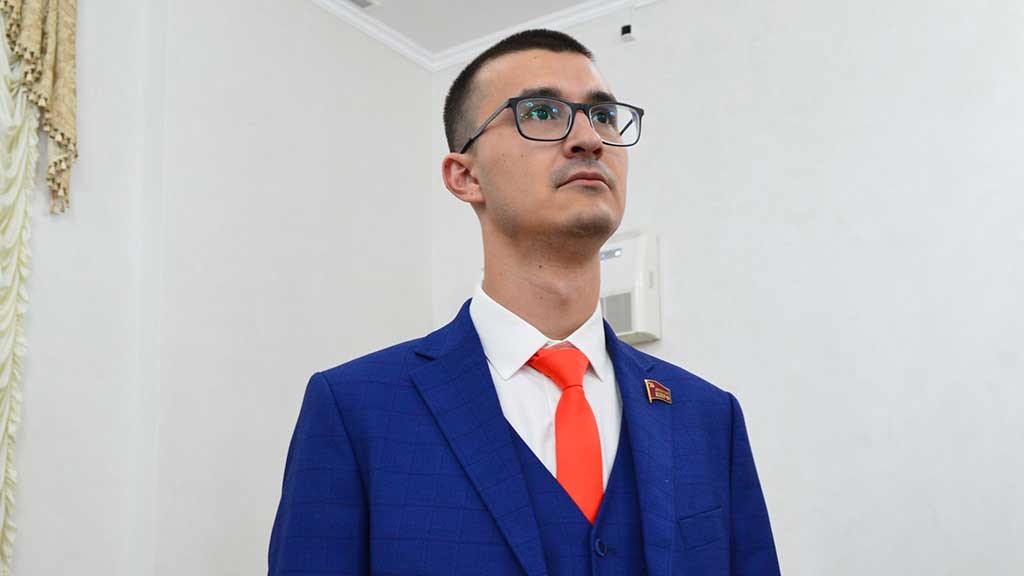 Алтайский депутат отчитался о своей работе Фото №1