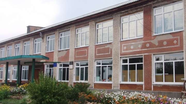 В Рубцовском районе сделают пристрой к Веселоярской школе Фото №1