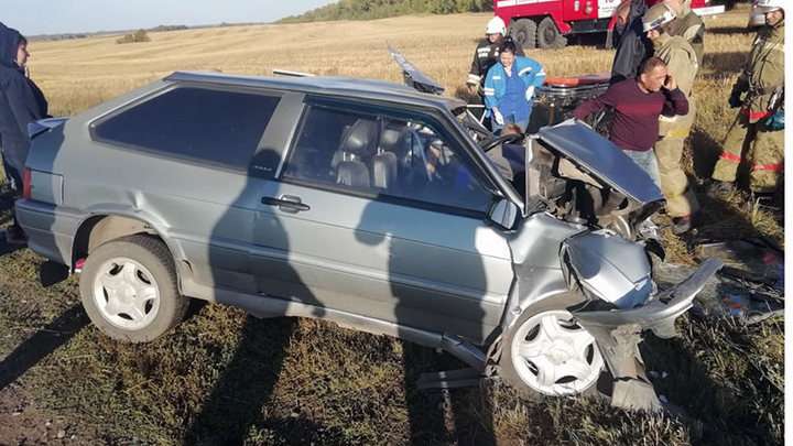 В страшном ДТП у Целинного пострадали шесть человек Фото №1