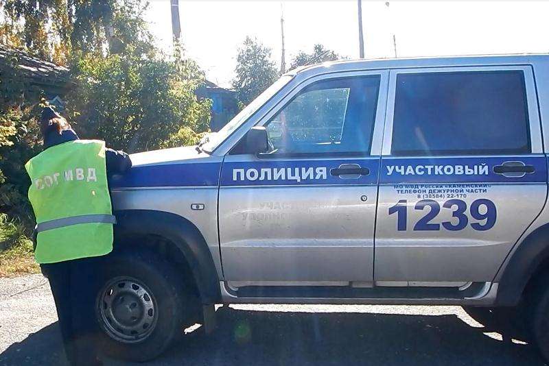 В Камне-на-Оби мужчина обокрал магазин, а потом поджег его Фото №4
