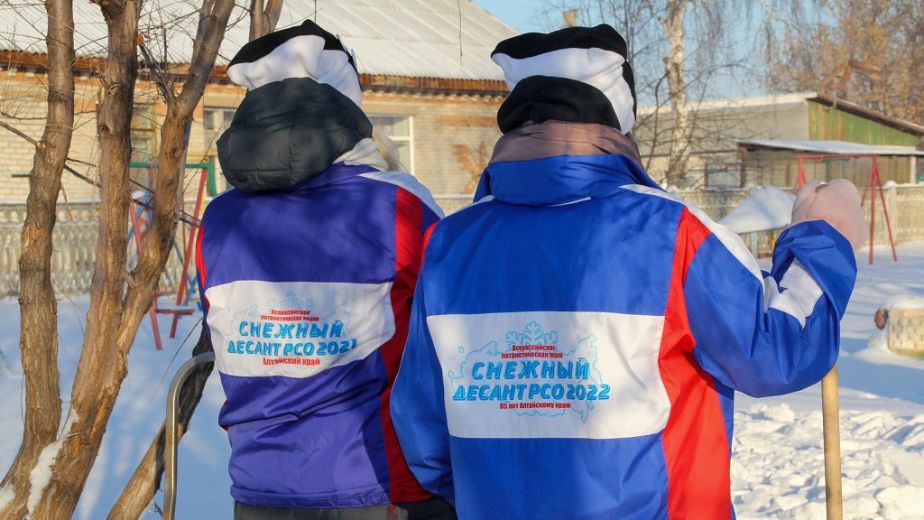 Без выходных и праздников: как участники волонтерского отряда «Снежный барс» готовятся к новому сезону Фото №2