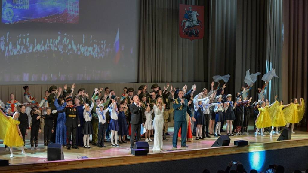 Жительница Барнаула стала победителем фестиваля детской патриотической песни Росгвардии Фото №4