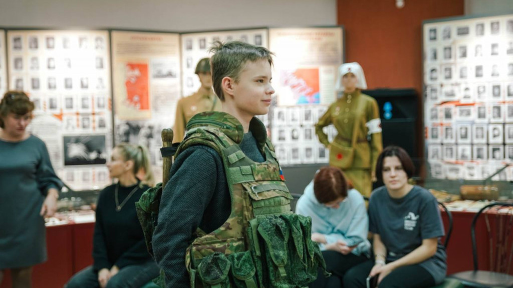 Фото: алтайский краевой дворец молодёжи фото