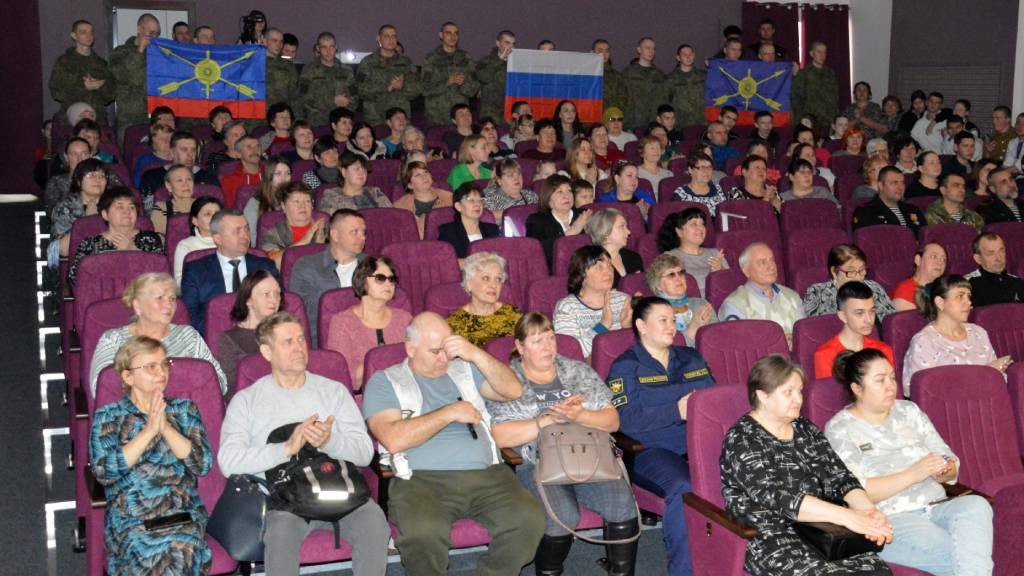 В алтайском селе прошел патриотический фестиваль в честь Алексея Скурлатова – легендарного ветерана ВОВ Фото №3