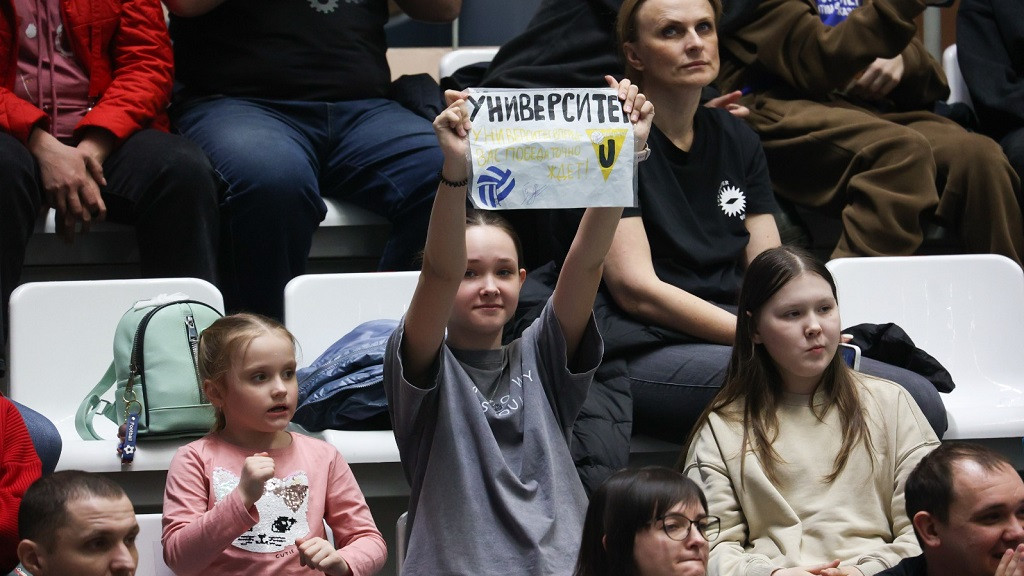 Барнаульский «Университет» в повторном матче одолел «Волжанина» из Костромы на тай-брейке Фото №6