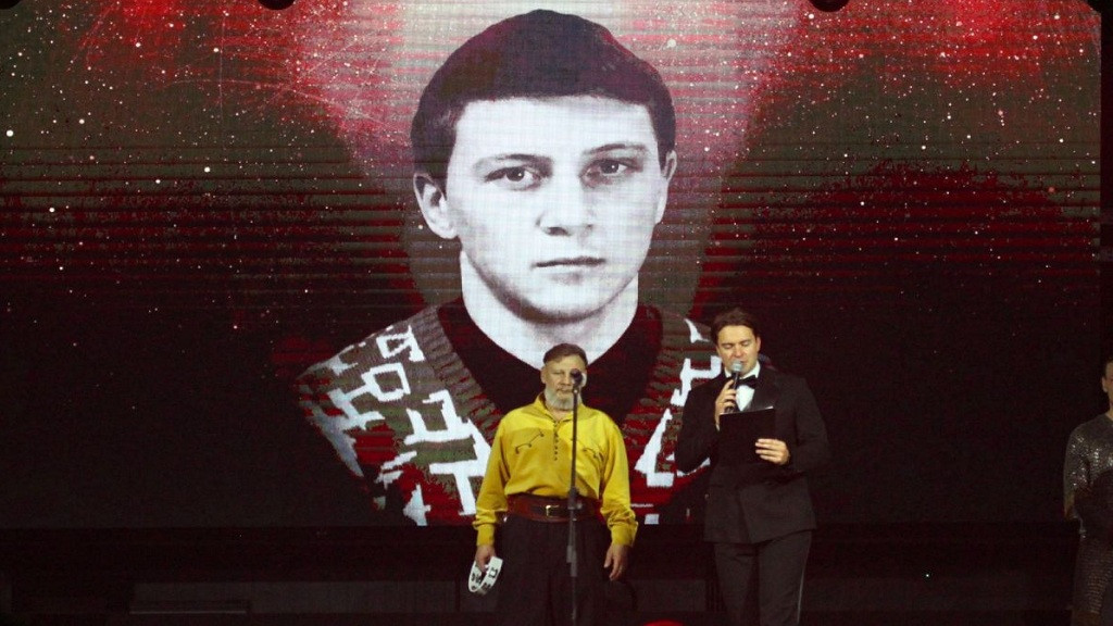 Фото: Олег ХАРЛОВ / "Алтайский спорт" / Вадим Анохин был первой звездочкой бийской школы самбо фото
