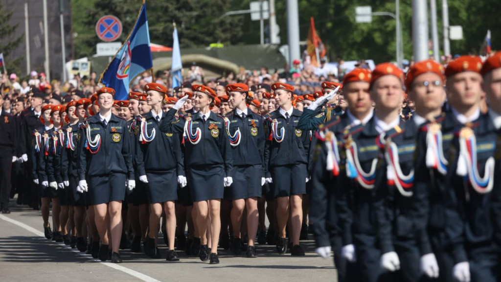 Виктор Томенко: «День Победы в Великой Отечественной войне – священный для каждого из нас праздник» Фото №3