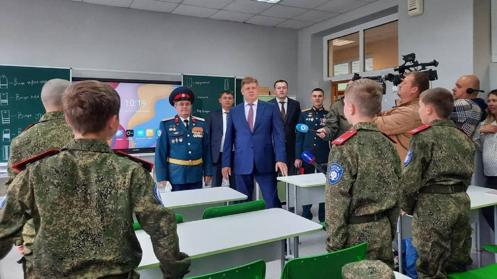 Фото: пресс-служба полпреда Президента РФ в СФО фото