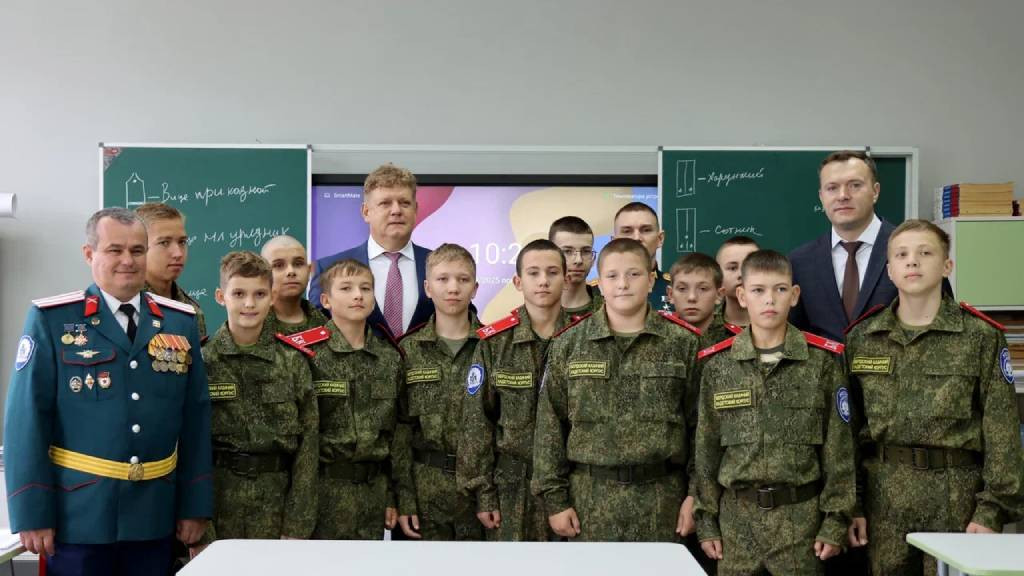 Фото: пресс-служба полпреда Президента РФ в СФО фото