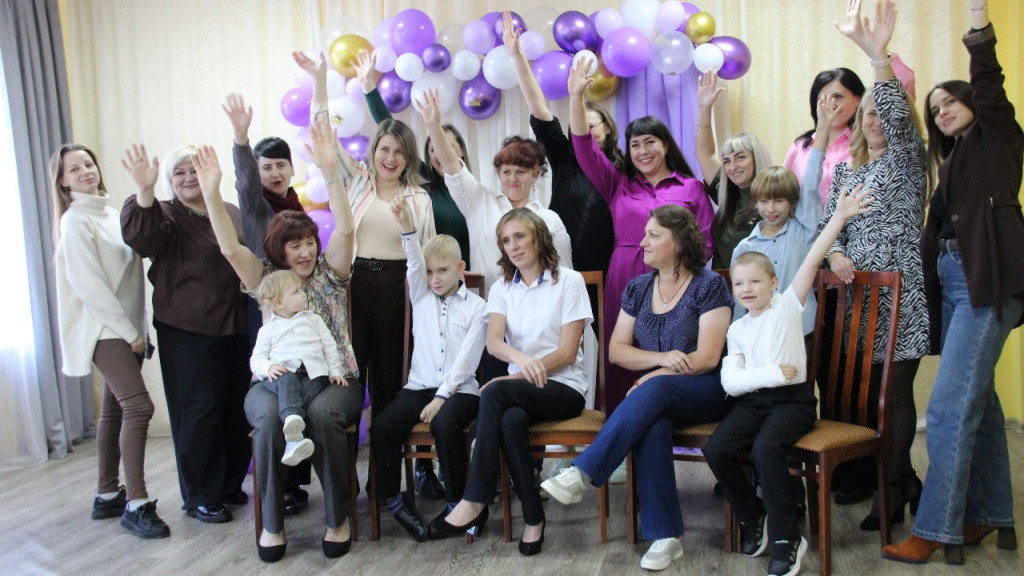 В Камне-на-Оби прошел день красоты для выпускниц "Ресурсной квартиры" Фото №4