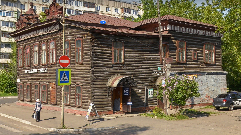 Фото: «Архдозор-Бийск» Вконтакте / До сайдинга фото